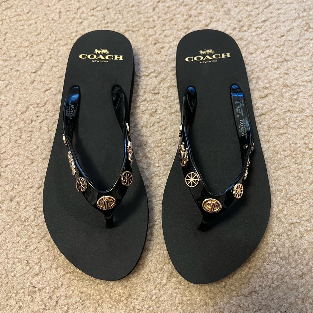 COACH Alyssa Charm Rubber - Black